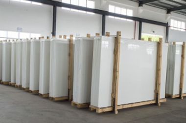 Čistá biela nano kryštalizovaná sklenená doska pre dosku a dosku